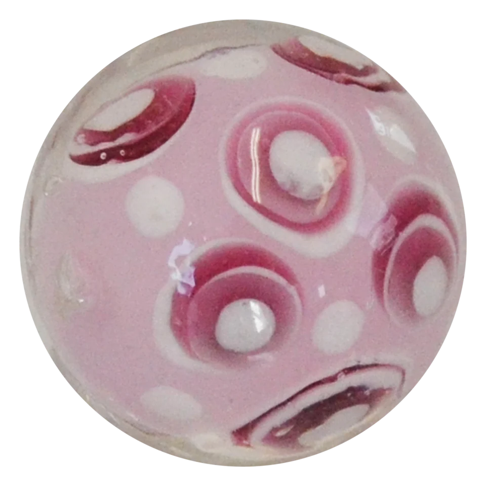 Auster roze 16mm: handgemaakte roze knikker met een schelpenpatroon in donkerroze en wit